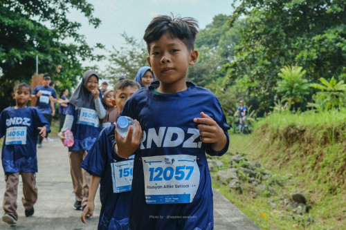 15 Anak Yatim Dhuafa Meriahkan Kegiatan Lari Run Deuz Vouz, Pulang Bawa Hadiah dan Kebahagiaan