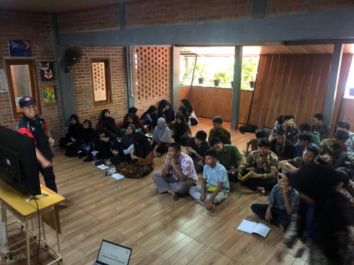 Siaga Sejak Dini, Sekolah Alam Terapkan Edukasi Mitigasi Kebakaran bagi Siswa