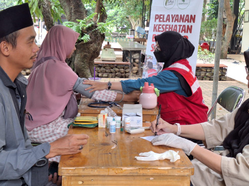 Klinik SalamAid Hadirkan Layanan Kesehatan Berbasis Sampah