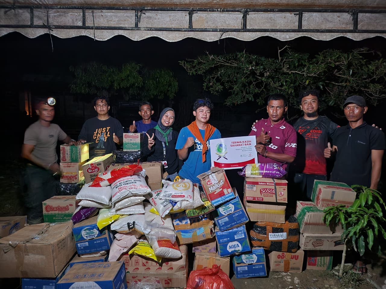 Respons Darurat SalamAid: Distribusi Pangan untuk 1.000 Penyintas Bencana di Dusun Mandiri