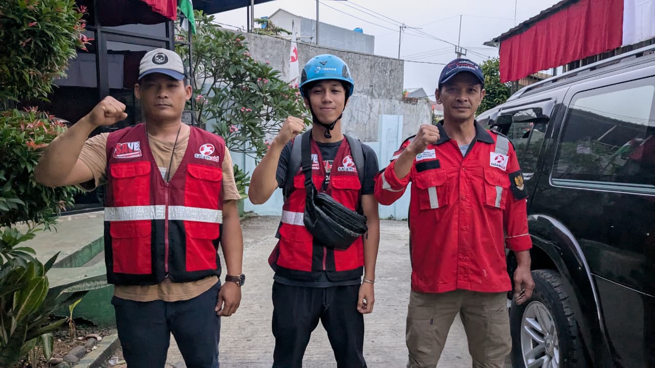 Kawal Hak Belajar Penyintas Gempa Flores, Tim Kedua SalamAid Resmi Diberangkatkan