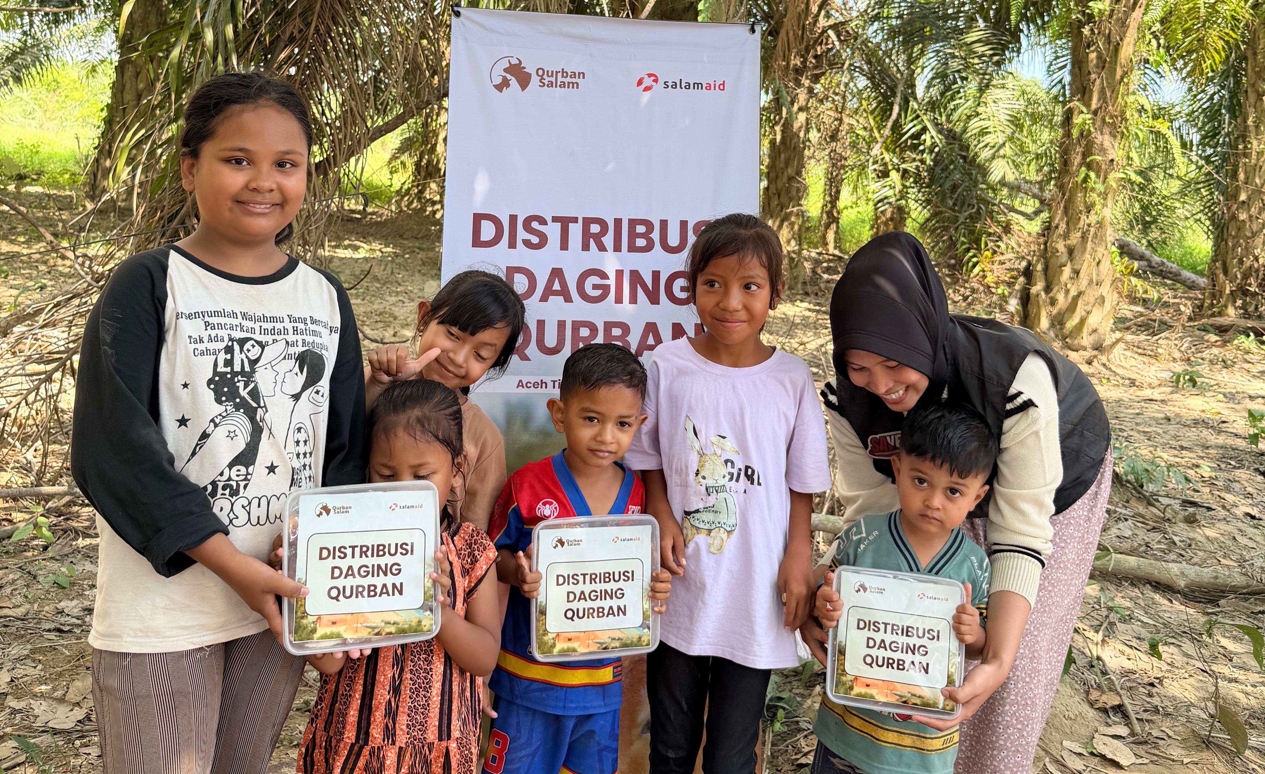 Senyum Kemenangan Anak-Anak Penyintas Banjir di Aceh Timur Lewat Program Sedekah Daging