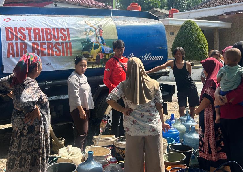 Tanggap Darurat Kemarau Bogor: 16.000 Liter Air Bersih Disalurkan ke 2 Desa Terdampak